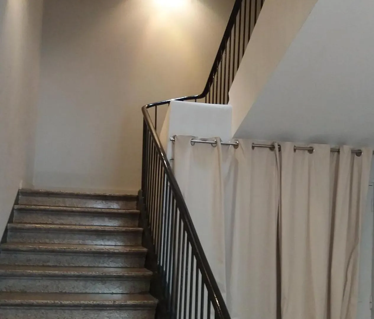Day'S Inn Cannes Apartmán