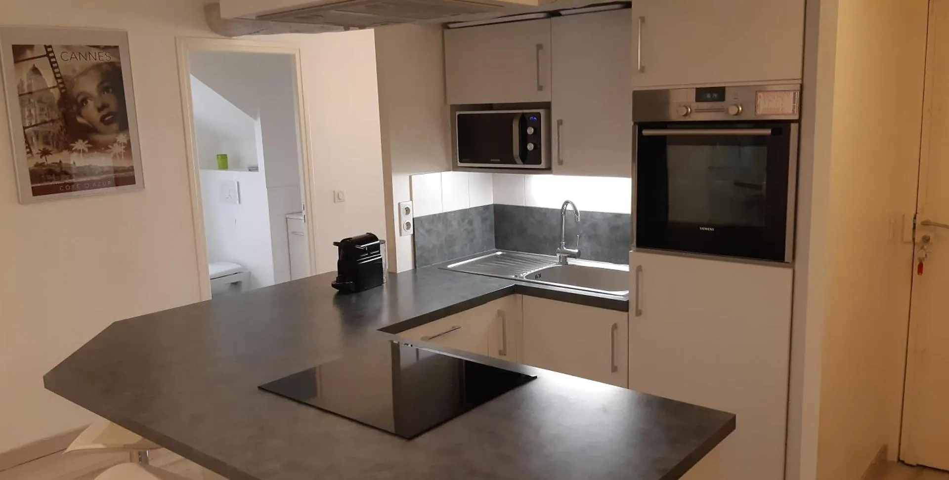 Day'S Inn Cannes Apartment